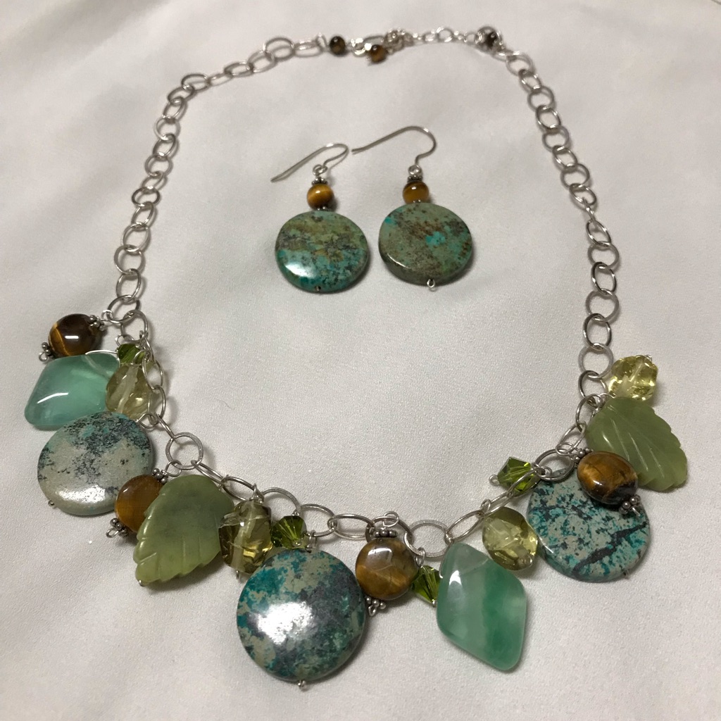 Euc Statement Necklace